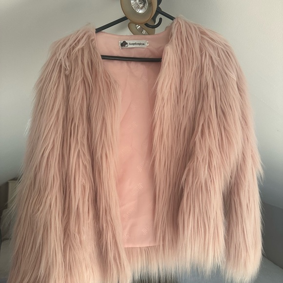 Pink shag jacket - Picture 2 of 5